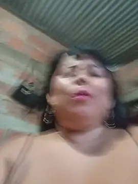 Mother-Big-tits - I suck my own tits