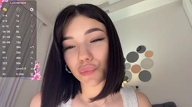 Barbie_Aria - add water in my boobs