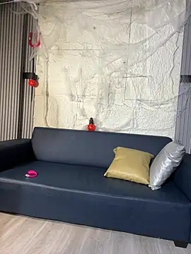 MiaAndrade - Spanck Ass x 10🍑🍑