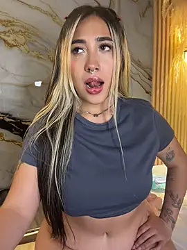 ManuelaVeeleez - play clitoris