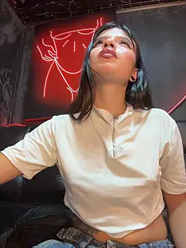 Jennifer_LS - flash pussy