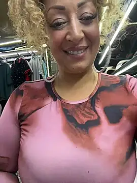 Katti_Barrera - Flash tits +oil 🥵😈