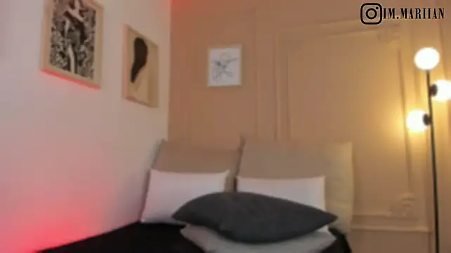 Marian_pinzon - GET NAKED+TEASE WITTH TOY