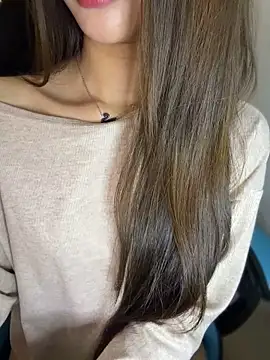 Yiyina_17 - 😲😴😴😴