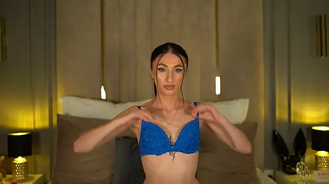 EllieJules - Lush control 3 min