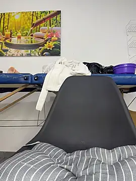 Spa-Girls - 2 FINGER IN MY AS