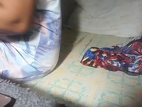 Star_ass - pusy 50 ass 40 full naked 60 tit 30