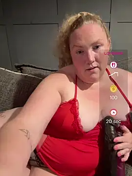 Curvy-BellaXXX - Ride the big black one