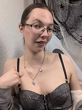 MrsCrazy18 - 🍆Dildo Handjob