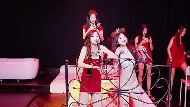GirlsClub-778 - 床上换装舞~~（一位）