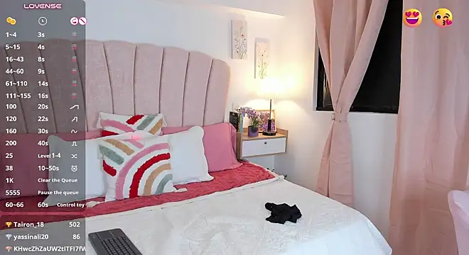 MiiaGreys - Show Hot AssHole Close