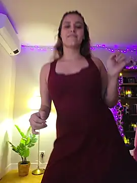 MiaRides19 - I will suck dildo 🙈🙈