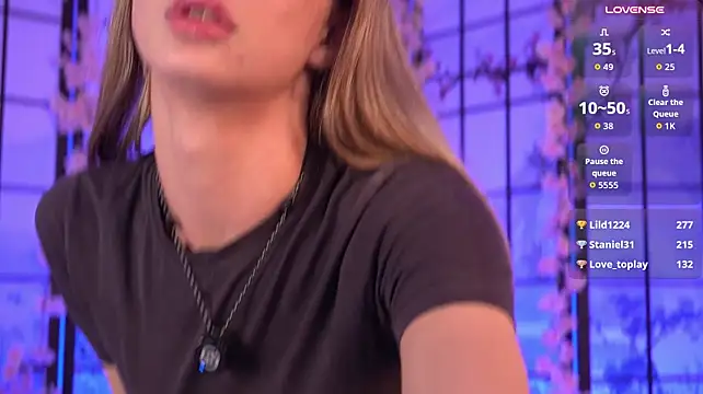 DriveThruAva - HOT HANDBRA SHOW