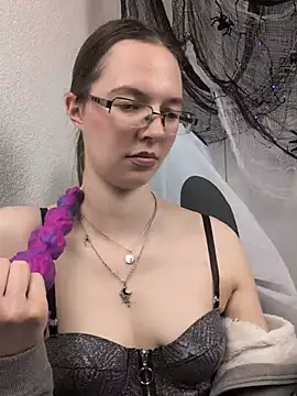 MrsCrazy18 - 🍆Dildo Handjob