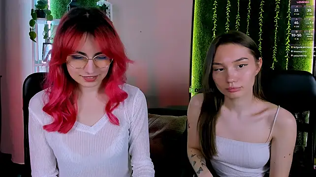 Lissa_veils - show boobs and dance