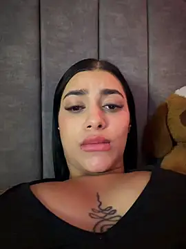 AlannaEvons - Tits Out + Spank 🍒😈