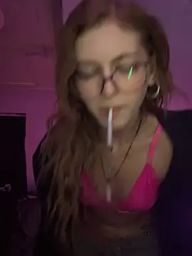 Alina-420 - Show Pussy