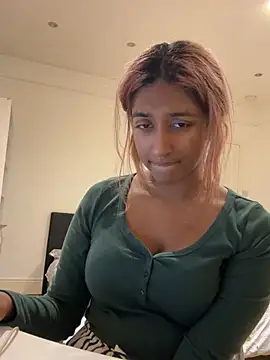 DonnaShy - Towel tease🫦