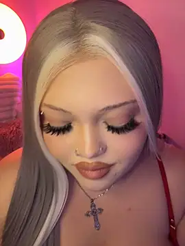 ChloeLockhart - oil boobs