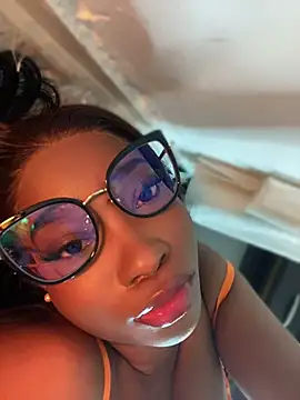 Black_girl3 - oil on tits + delicious massage 🥵