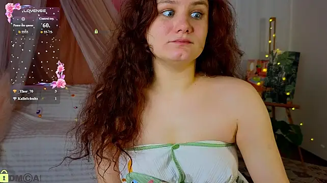 Charlotte_wow - TOPLESS ~ NIPPLE CLAMPS