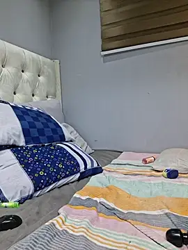 Thasha8 - squirt and cum show