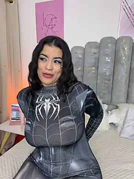 AlynAllen - all naked +plug in ass