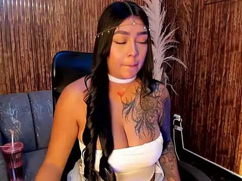 Leyren_copper - naked 🍑😎😜