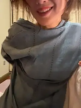 Dian-Sex - 完成目标后全裸并乳液诱惑，再给10分钟控制权