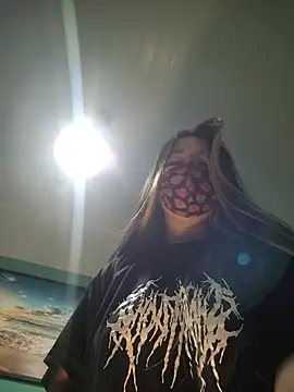 Maskgirlhot666 - Brinquedo no cuzinho