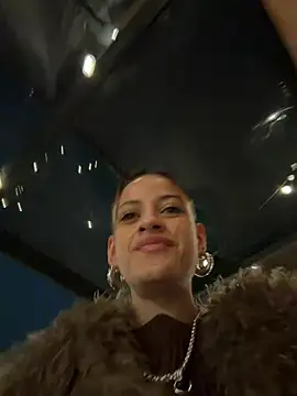 Alana15 - SQUIRT ACROSS THE FOODCOURT TICKETSHOW