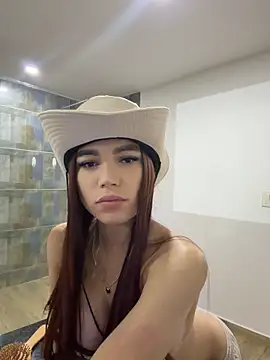 Carolynnetrujillo - show pussy wet