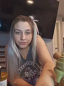 ScarletsWeb - usetipmenuSQUIRT highest tipper = :gift: