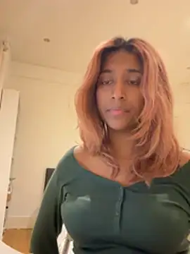 DonnaShy - Towel tease🫦
