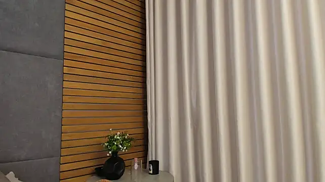 EllaSanz_ - last tipper conntrol my toy