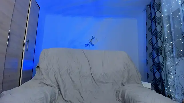 PlayfulDaisy - Dildo Ride reverse Cowgirl😈💦