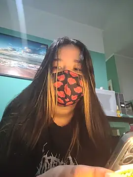 Maskgirlhot666 - Brinquedo no cuzinho