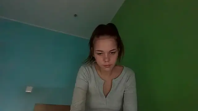EmmySophie - Slap my Ass 2x