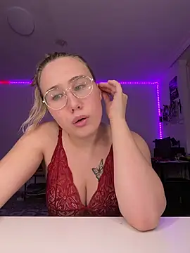 MarieHofer19 - Suck my Boobs🍒