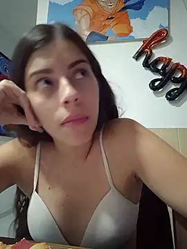 IrisBound - Spank tits
