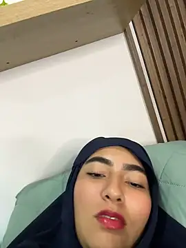 Malika_Noor - doggy position + buttock spread😏
