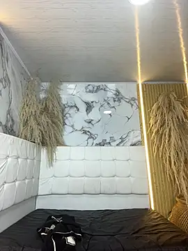 Bangovers_xxx - finger in my pussy in toilet gym