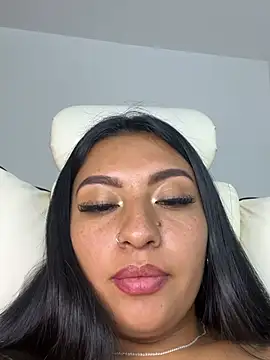 Issa_Santana - Fuck with dildo and squirt
