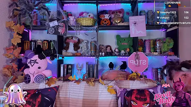 _Devill_Baby - 🕸️topless x massage boobs 3m🕸️