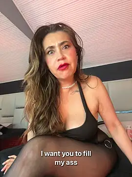 Samantha_Milf__ - SHAKE SEXY ASS 🍑😘