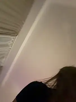 BellaaVixen - Fuck missionary in live !