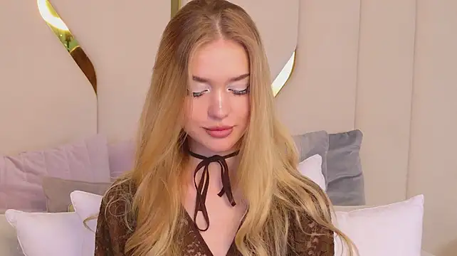 JenniNellson - spank ass till red