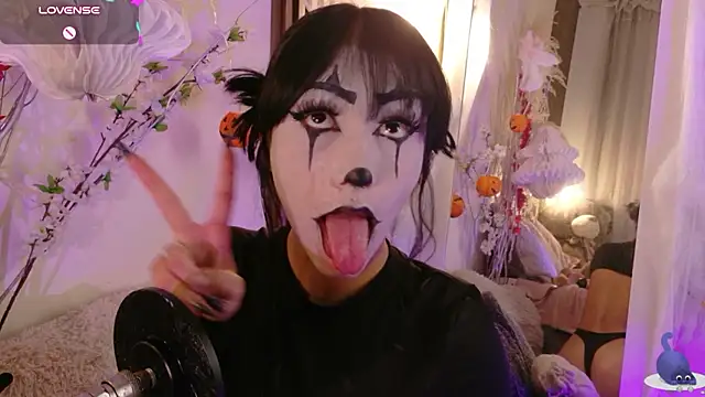 Miluv19 - CONTROL MACHINEX4MIN+SALIVA ON MY FACE