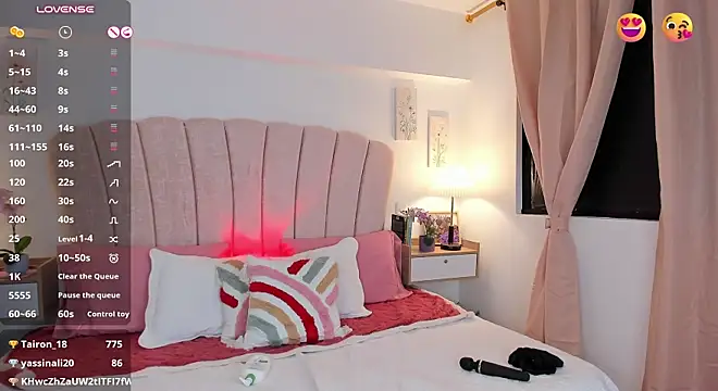 MiiaGreys - Show Hot AssHole Close