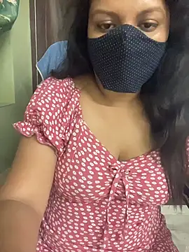 Tamil_Azhagie - 10mins apply oil in boobs
